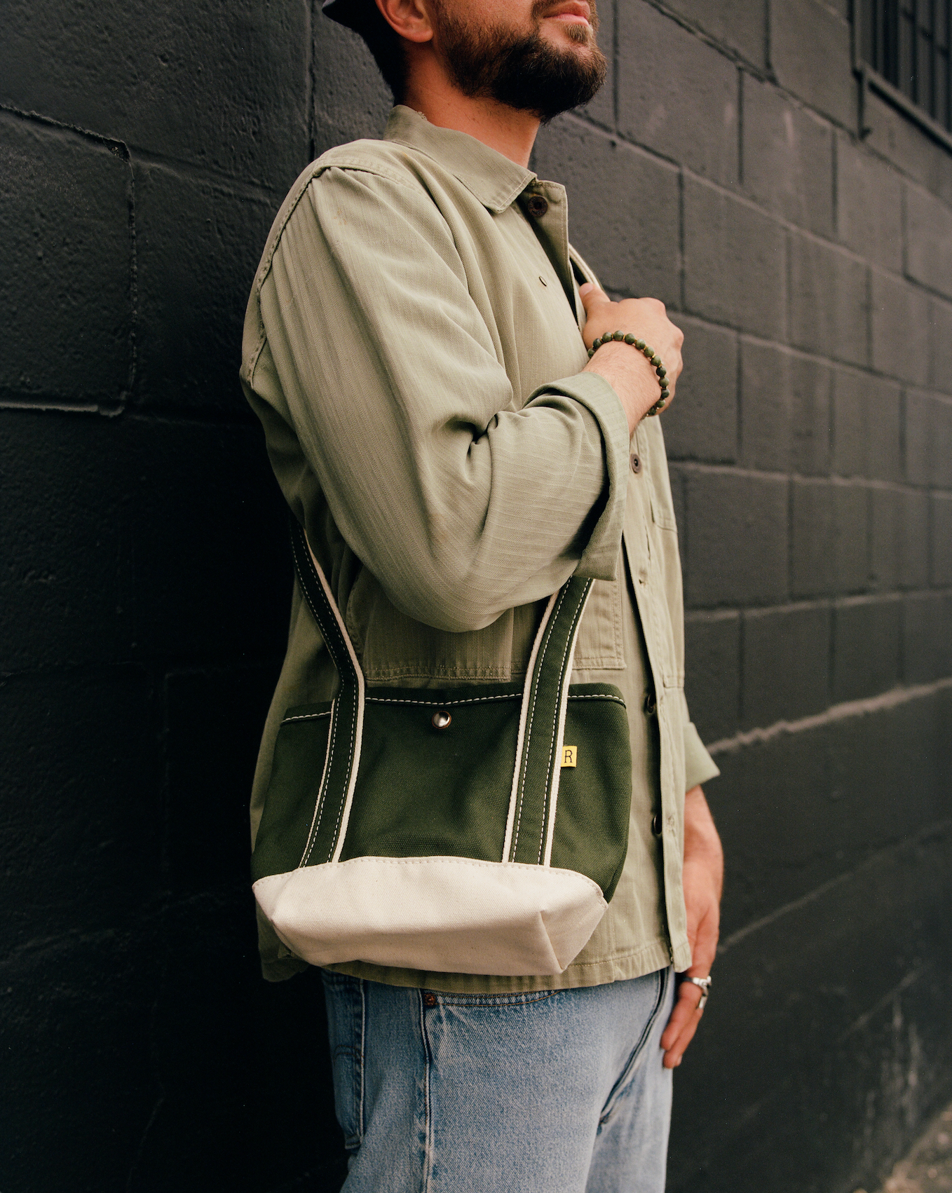 SLING SHOT - MINI - OLIVE & NATURAL